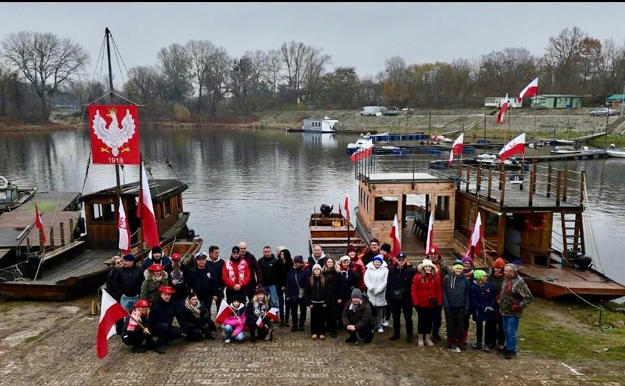 Grupowe zdjęcie uczestników